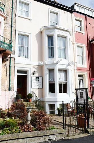 Отель Pinewood House Уитби Экстерьер фото